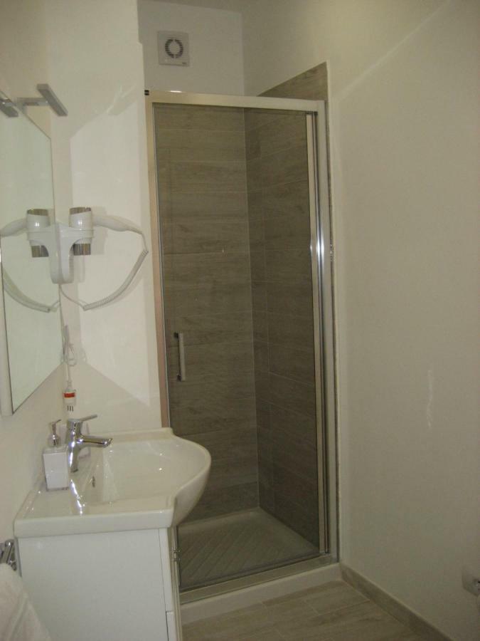 Appartamento Rubino - Lovely Little Flat 3 Minutes From Golf Club 5 Minutes From Lake Сояно дел Лаго Екстериор снимка