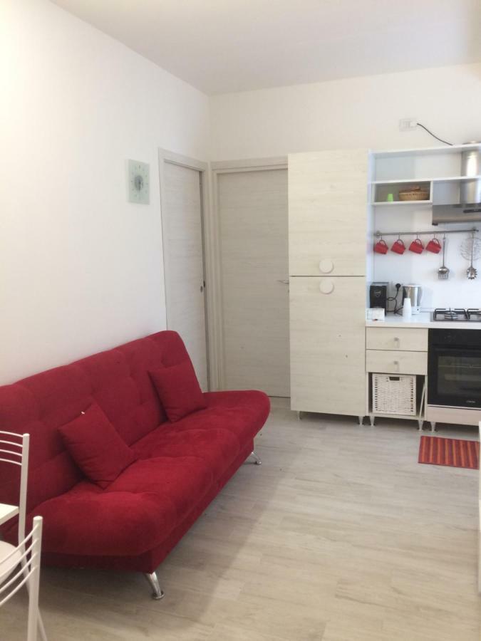 Appartamento Rubino - Lovely Little Flat 3 Minutes From Golf Club 5 Minutes From Lake Сояно дел Лаго Екстериор снимка