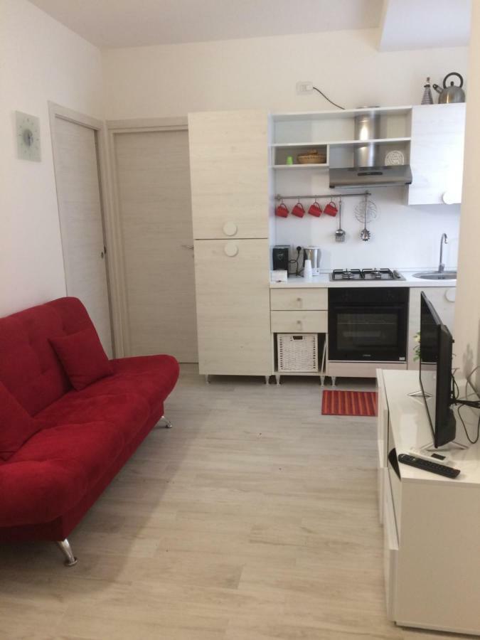 Appartamento Rubino - Lovely Little Flat 3 Minutes From Golf Club 5 Minutes From Lake Сояно дел Лаго Екстериор снимка